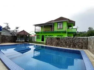 villa istana hijau