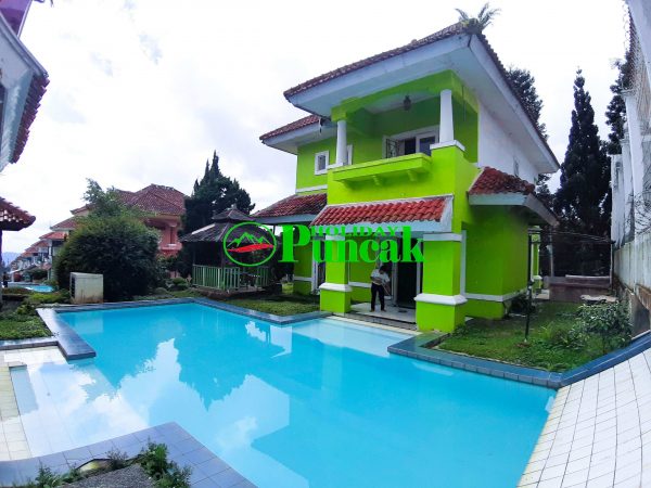 villa tangga hijau