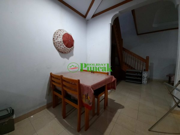 villa green aple cipanas puncak