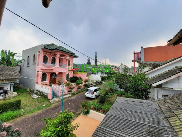 villa green aple cipanas puncak