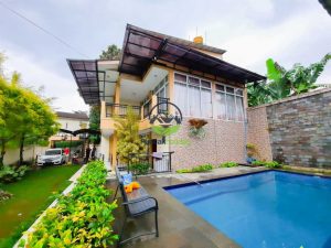 villa 303 cisarua