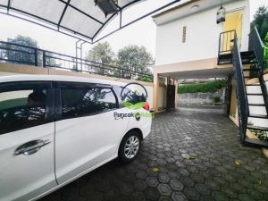 villa 303 cisarua