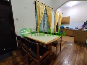 villa green aple tipe kayu cipanas