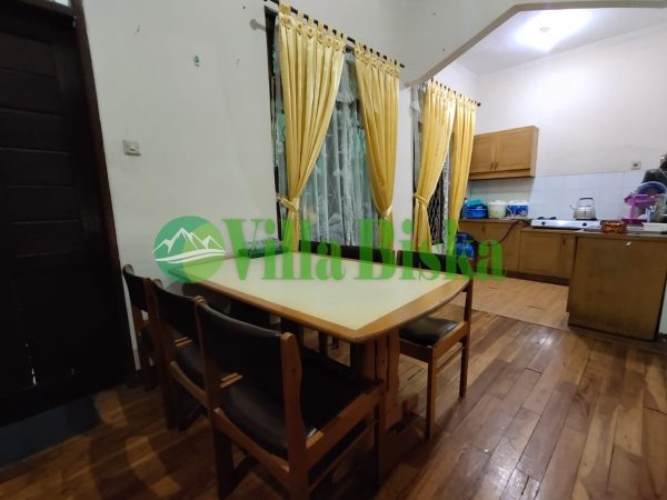 villa green aple tipe kayu cipanas