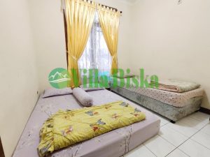 villa green aple tipe kayu cipanas