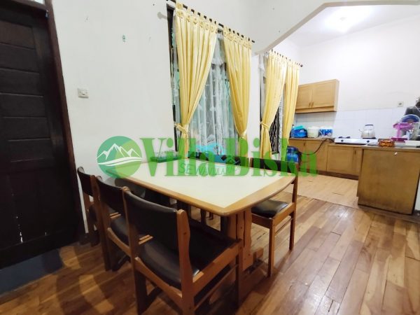 villa green aple tipe kayu cipanas