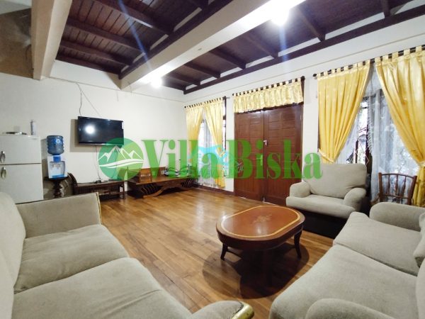 villa green aple tipe kayu cipanas