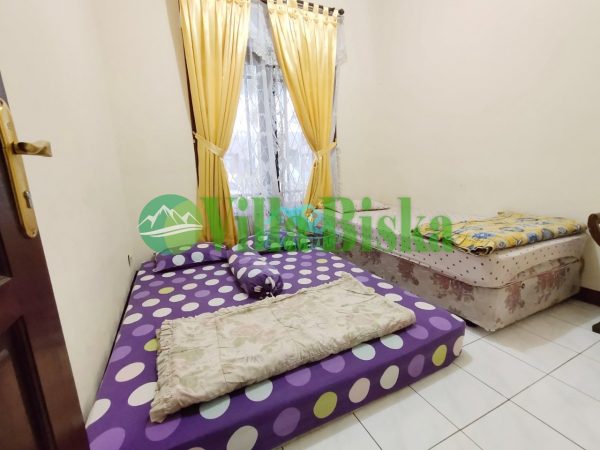 villa green aple tipe kayu cipanas