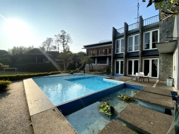 villa braja kolam renang villa braja