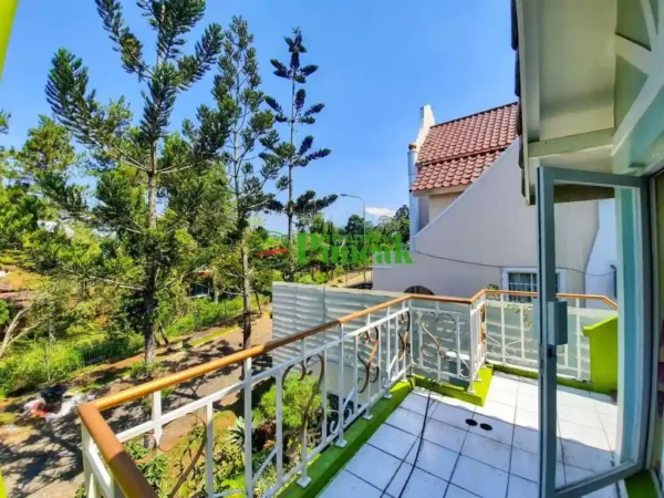 Villa eropa balkon villa eropa 17