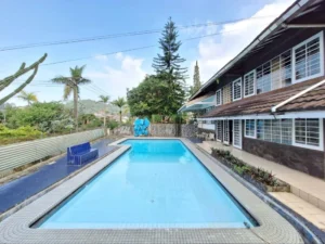 villa angsa cipanas puncak