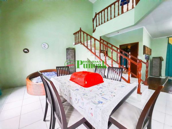 villa deris cipendawa