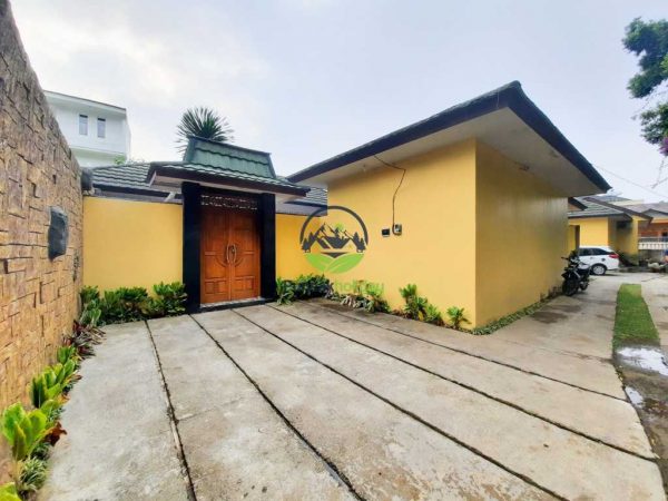 villa ardian cisarua puncak