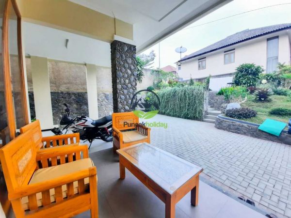 villa erlin cisarua