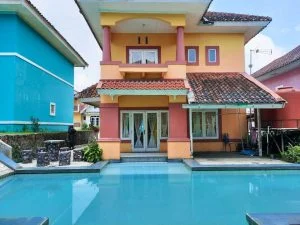 villa unik orange