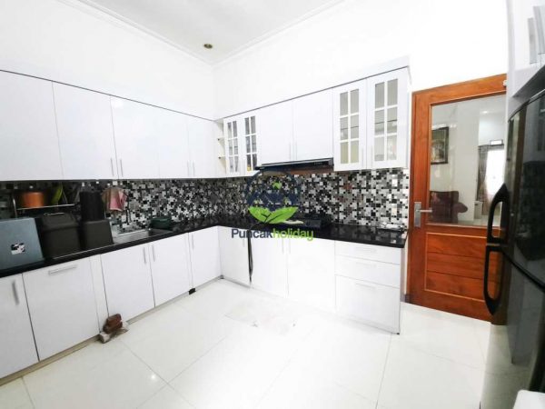villa faher cisarua