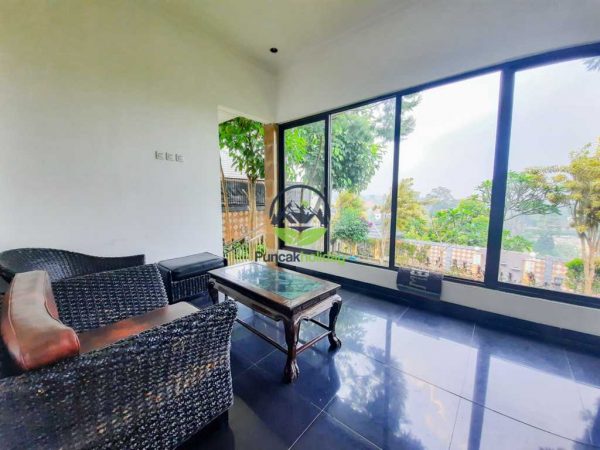 villa faher cisarua