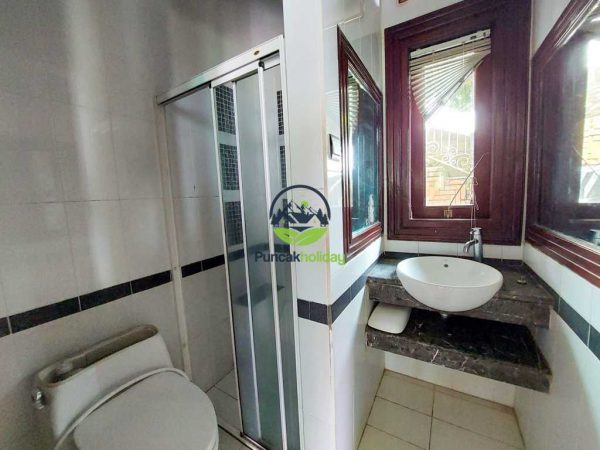 villa puncak santika