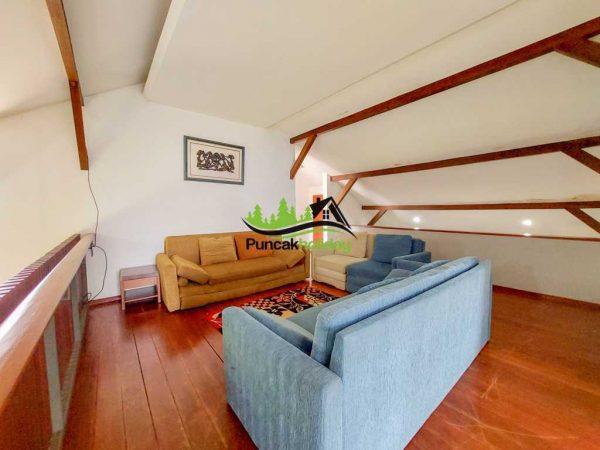 villa 207 cisarua