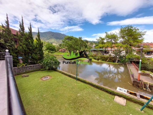 villa pendi bukit danau