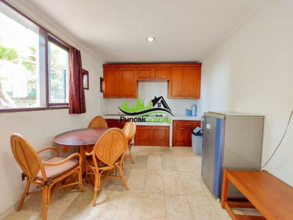 villa pendi bukit danau