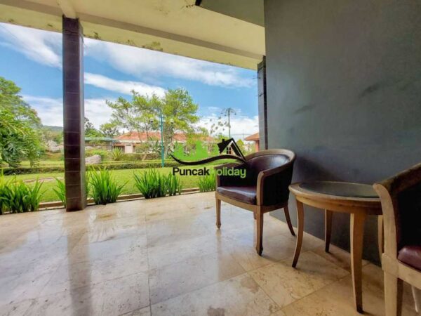 villa pendi bukit danau