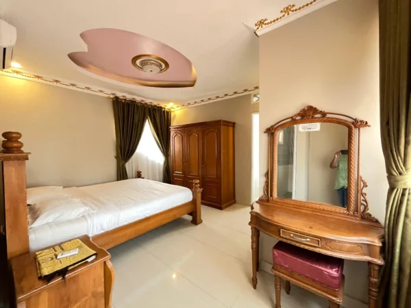 kamar villa berry