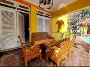 villa sasa puncak