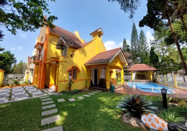 bangunan villa sasa puncak