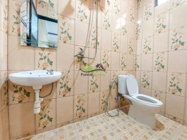 Villa Hani WC villa hani puncak