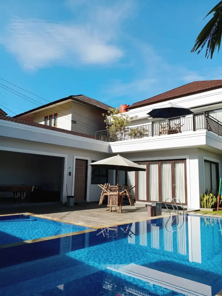 villa private pool puncak