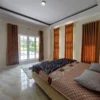bedroom with king size bed villa coolibah 87