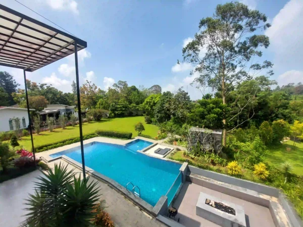 pemandangan villa eighty puncak