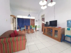 ruang nonton tv villa galaxy biru