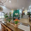 meja makan villa malini 12