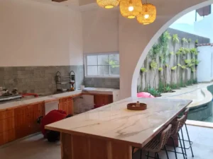 dinning room villa sellyna puncak
