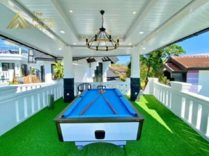 area billiard villa malini 10 puncak