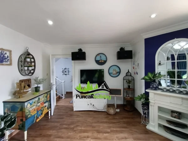 ruang karoake villa malini 5 puncak