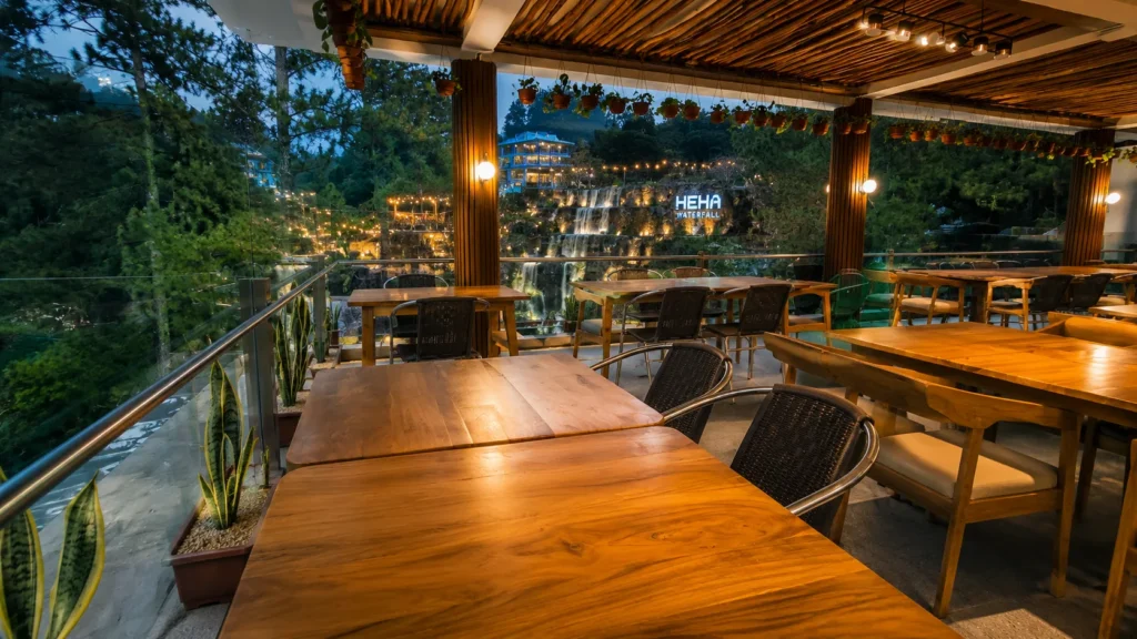 Restoran heha waterfall puncak