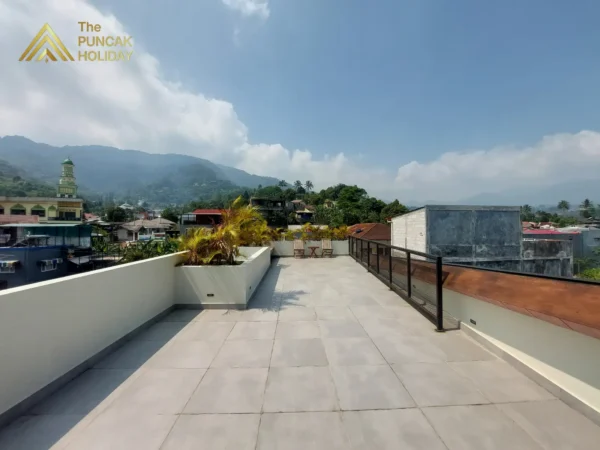Rooftop Villa Shaki Puncak