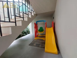 Playground Area Villa Shaki Puncak