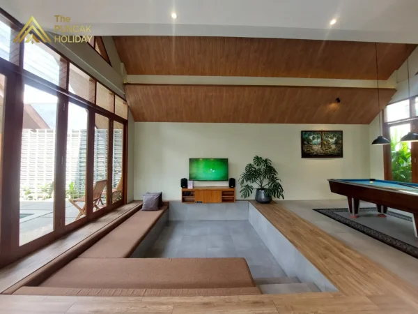 Living Room Villa Shaki Puncak