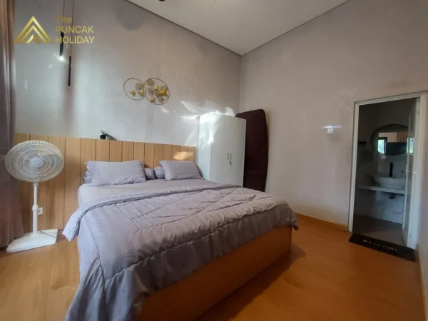 Villa Father kamar tidur 4 Villa Father Puncak