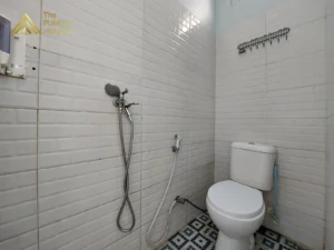 kamar mandi Villa Qiew Puncak