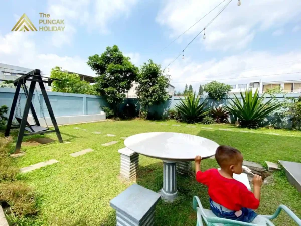 Villa Qiew Halaman Playground