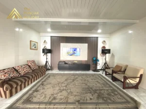 karaoke room
