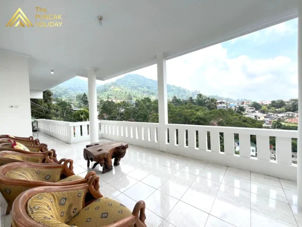 Villa Delima 7 balkon Villa Delima 7 Ciloto