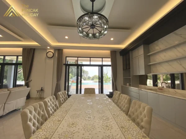 villa jenifer meja makan villa jenifer
