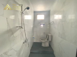 kamar mandi dalam