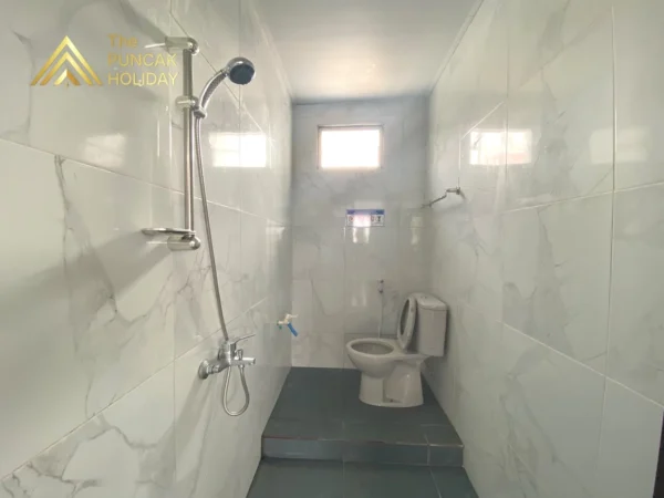 villa kapal kamar mandi dalam